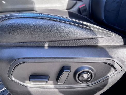 Certified 2023 Jeep Grand Cherokee L Laredo image 11