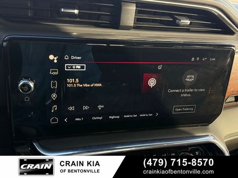 Used 2024 GMC Sierra 1500 Denali Ultimate image 16