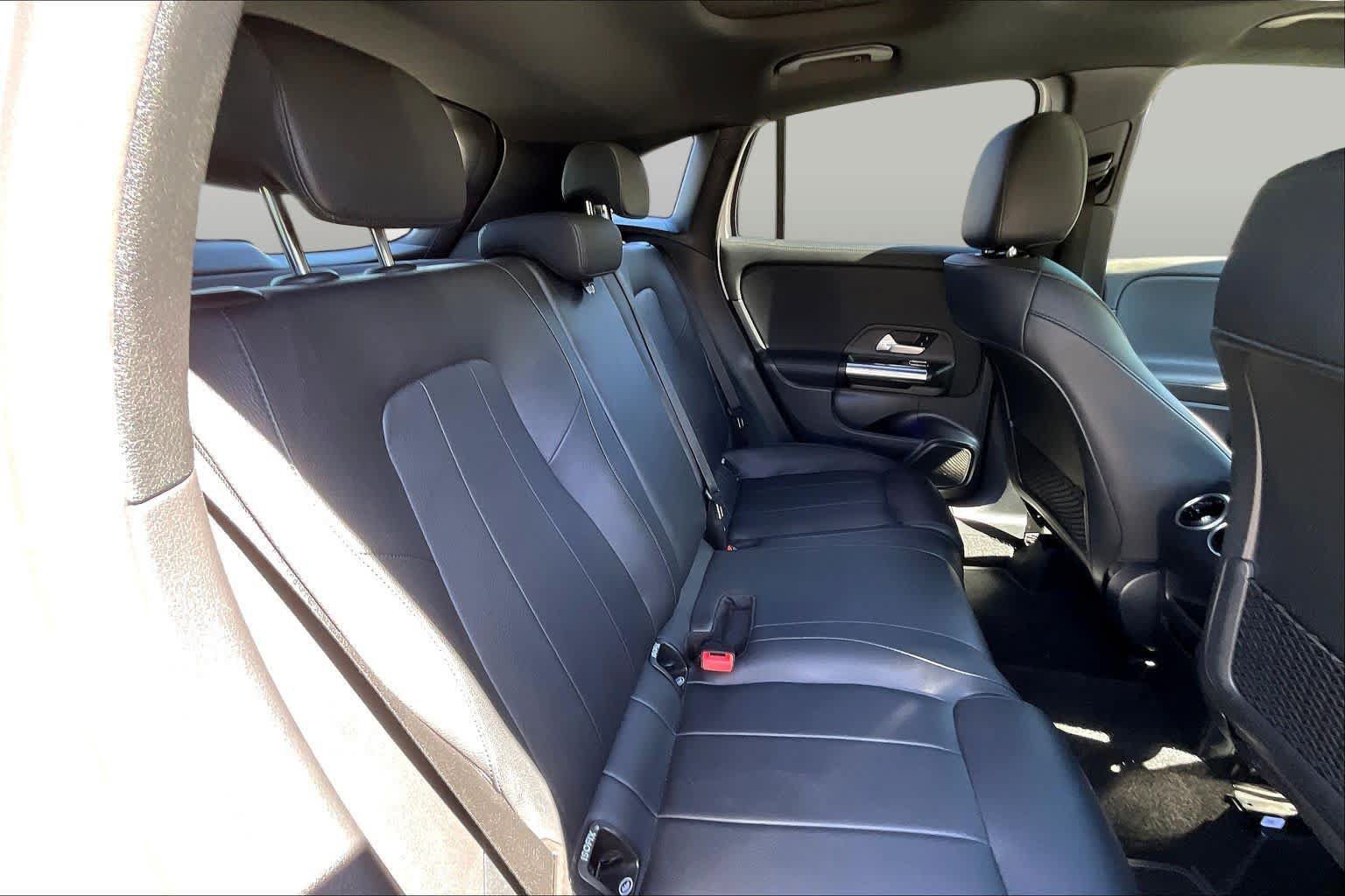 Used 2023 Mercedes-Benz GLA 250 4MATIC image 21