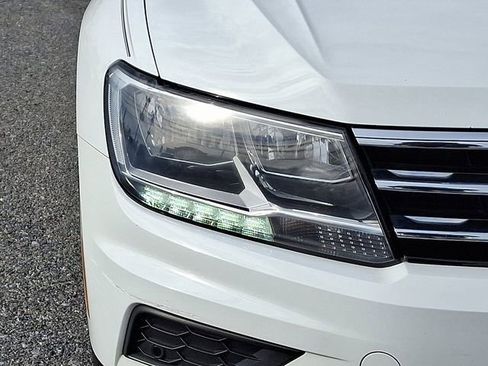Used 2019 Volkswagen Tiguan SEL image 9