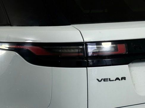 Used 2024 Land Rover Range Rover Velar Dynamic SE image 17