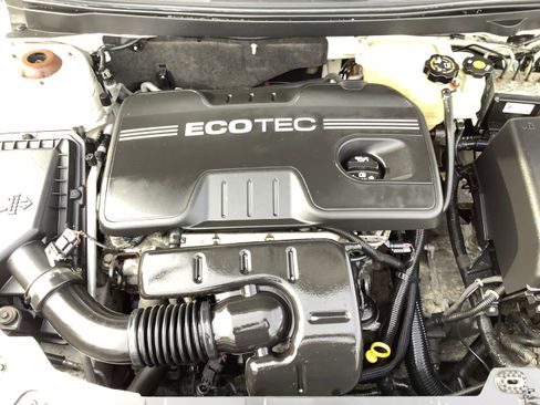 Used 2008 Pontiac G6 Value Leader image 9