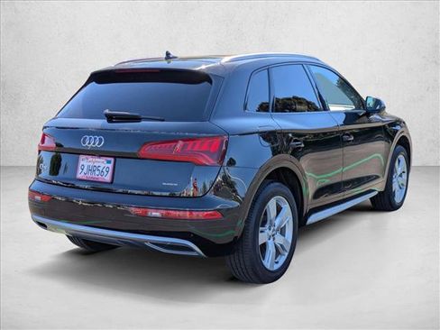 Used 2019 Audi Q5 2.0T Premium Plus w/ Premium Plus Package image 5