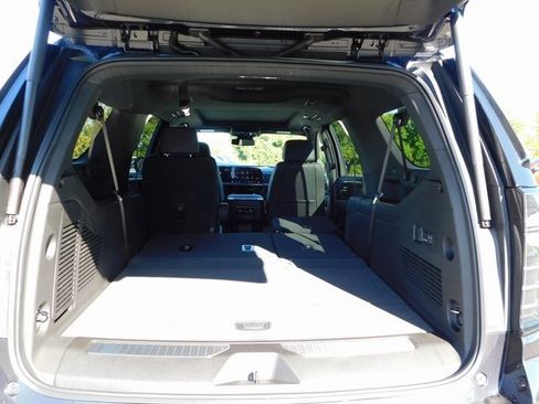 New 2026 Chevrolet Suburban Z71 w/ Comfort Package image 30