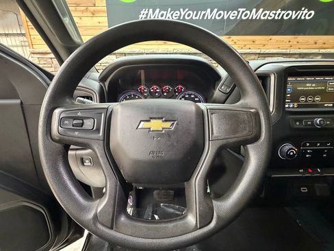 Used 2019 Chevrolet Silverado 1500 Custom w/ Custom Convenience Package image 18