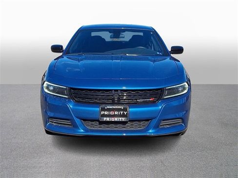 Used 2023 Dodge Charger SXT image 2