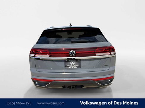 New 2026 Volkswagen Atlas Cross Sport SE AWD/4WD image 5