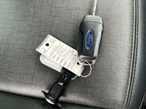 Used 2022 Ford Transit Connect XL FWD image 31