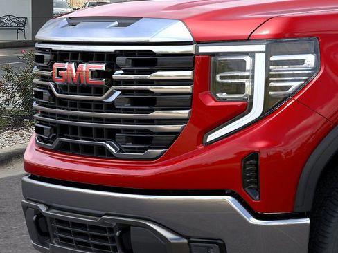 New 2026 GMC Sierra 1500 SLT image 13
