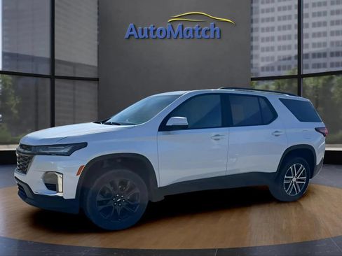 Used 2023 Chevrolet Traverse RS AWD/4WD image 6