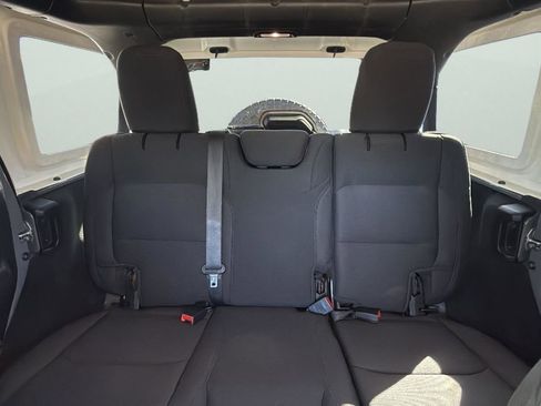 Used 2022 Jeep Wrangler Unlimited Sport S image 26