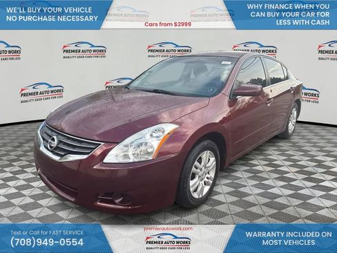 Used 2010 Nissan Altima 2.5 S w/ Convenience Pkg FWD image 1