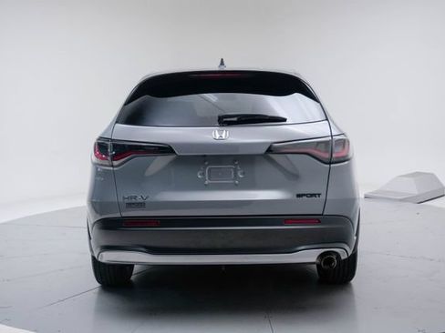 Used 2024 Honda HR-V Sport image 17