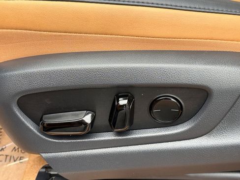 Certified 2025 Lexus RZ 450e image 15