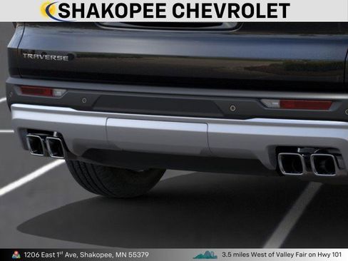 New 2025 Chevrolet Traverse LT image 14