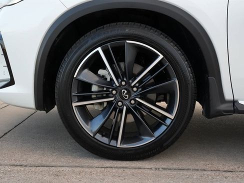 Certified 2025 INFINITI QX50 Sport image 26