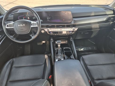 Used 2025 Kia Telluride S image 15