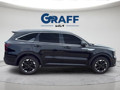 Used 2024 Kia Sorento S w/ Panoramic Sunroof Package AWD/4WD image 9
