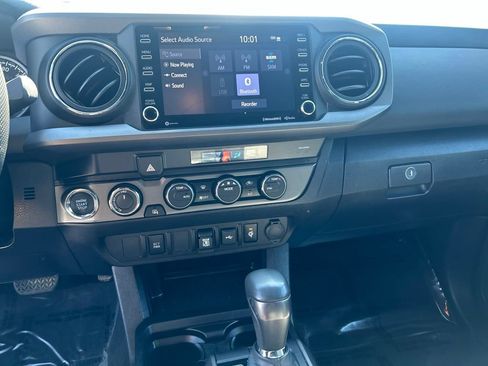 Certified 2023 Toyota Tacoma TRD Sport AWD/4WD image 17