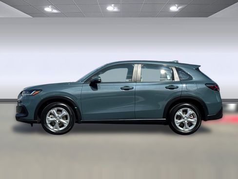 Certified 2024 Honda HR-V LX image 2