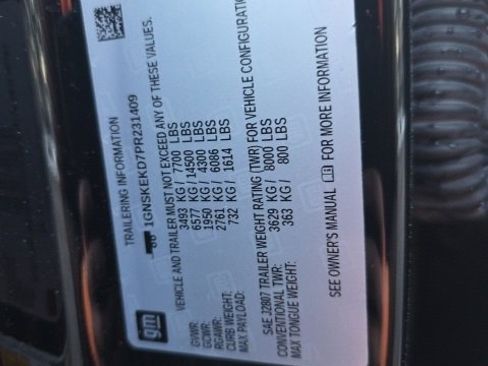 Used 2023 Chevrolet Suburban RST w/ Luxury Package image 12