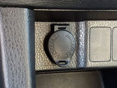 Used 2016 Toyota Corolla LE image 27