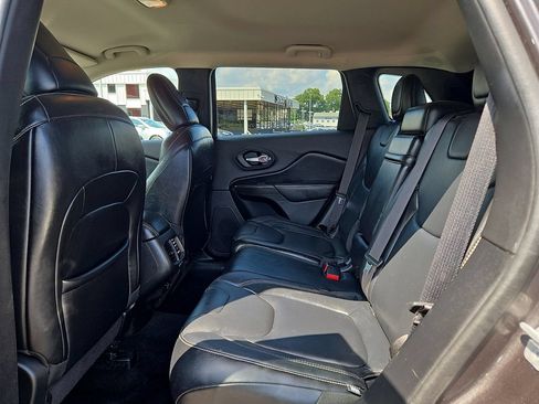 Used 2014 Jeep Cherokee Limited AWD/4WD image 11