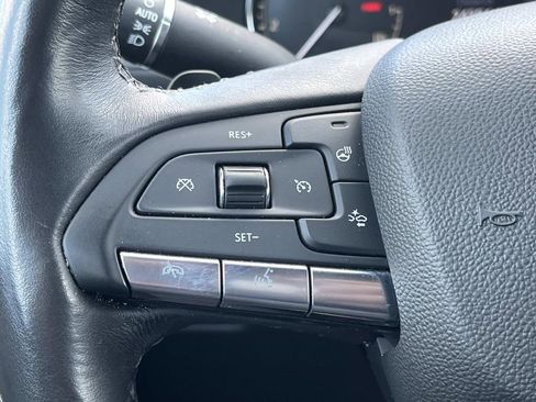 Used 2023 Cadillac XT4 Premium Luxury w/ Enhanced Visibility Package image 29