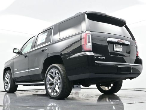 Used 2017 GMC Yukon Denali w/ Open Road Package AWD/4WD image 59