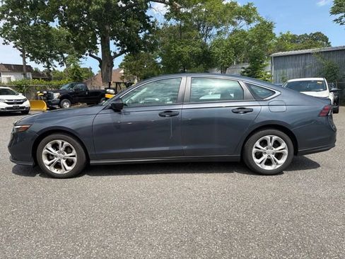 Used 2025 Honda Accord LX image 8
