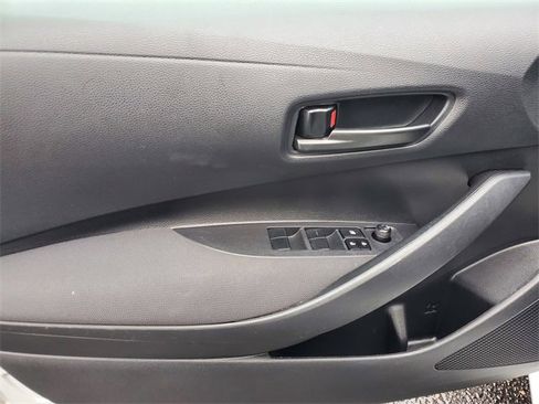 Used 2024 Toyota Corolla LE image 13