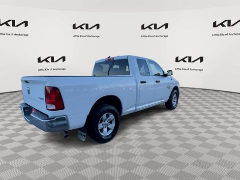 Used 2024 RAM 1500 Classic SLT image 8