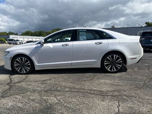Used 2017 Lincoln MKZ Reserve w/ Climate Package AWD/4WD image 9