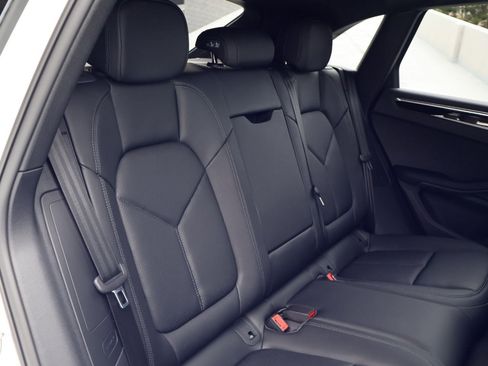 New 2026 Porsche Macan AWD/4WD image 23