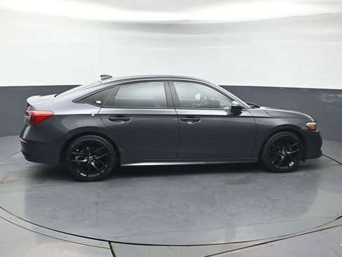 Used 2022 Honda Civic Sport image 6