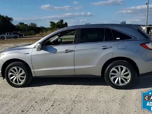 Used 2017 Acura RDX AWD image 5