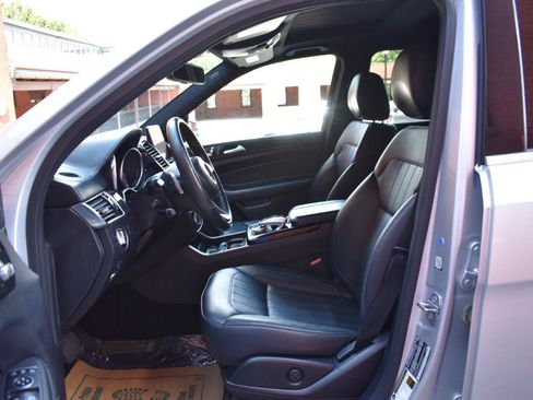 Used 2019 Mercedes-Benz GLS 450 4MATIC image 14