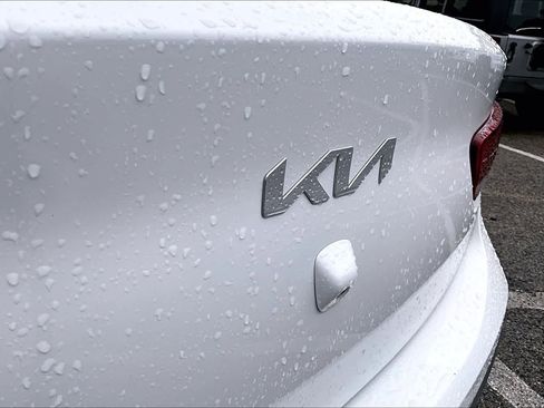 Used 2023 Kia Rio LX FWD image 31