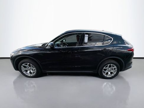 Used 2020 Alfa Romeo Stelvio image 6