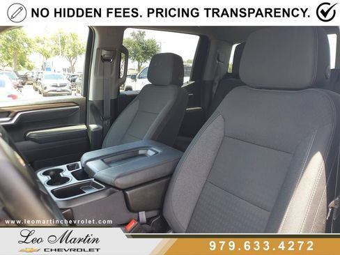 Used 2025 Chevrolet Silverado 1500 LT w/ Safety Package AWD/4WD image 14