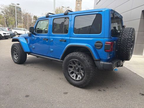 Used 2024 Jeep Wrangler Unlimited Rubicon 4xe image 11