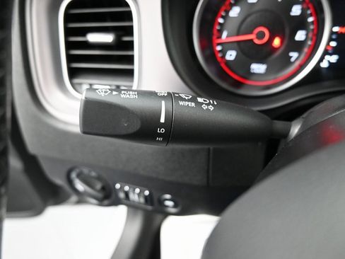 Used 2023 Dodge Charger SXT image 18