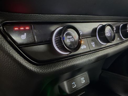 Certified 2026 Honda HR-V Sport image 24