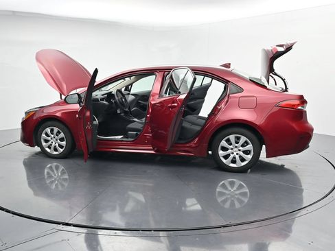 Used 2024 Toyota Corolla LE FWD image 43