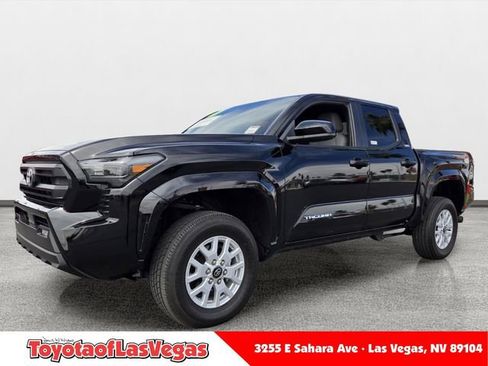 Certified 2024 Toyota Tacoma SR5 AWD/4WD image 1