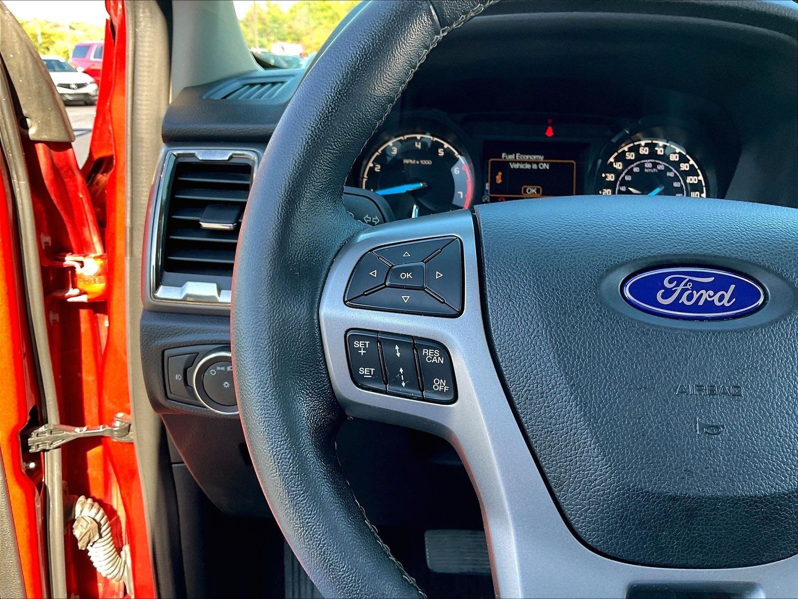 Used 2019 Ford Ranger XLT w/ Equipment Group 302A Luxury AWD/4WD image 12