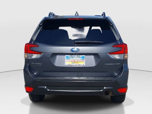 Used 2022 Subaru Forester Premium w/ Popular Package #1 AWD/4WD image 6