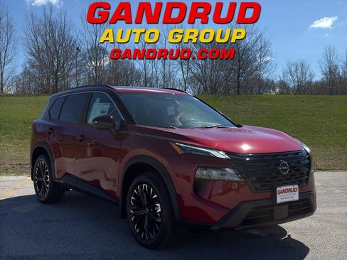 New 2026 Nissan Rogue SV AWD/4WD image 1