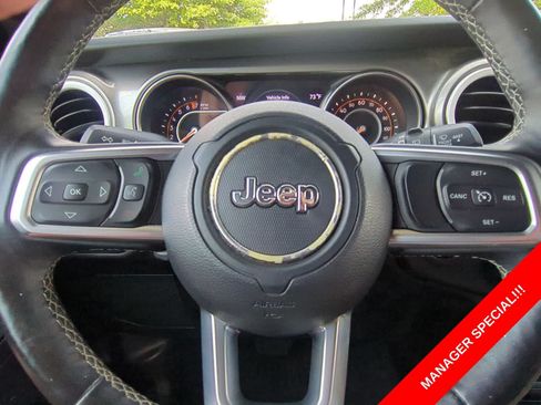 Certified 2019 Jeep Wrangler Unlimited Sahara AWD/4WD image 43
