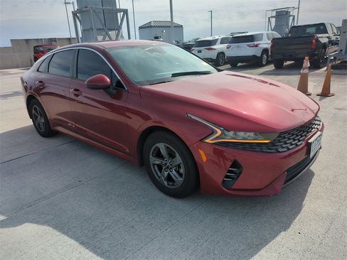 Used 2022 Kia K5 LXS image 2